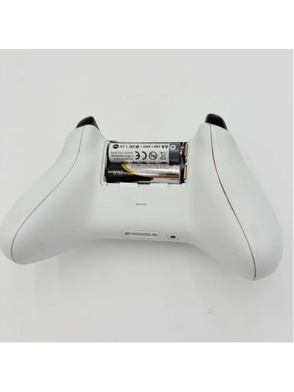 Microsoft Xbox One Wireless Controller White Model 1708 OEM Tested No Back